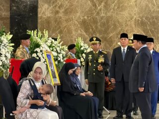 Presiden Prabowo Pimpin Penghormatan Terakhir Tiga Prajurit TNI Gugur di Lebanon