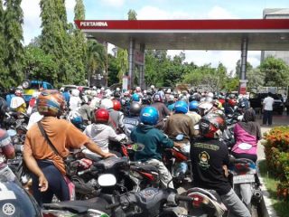 Harga Minyak Dunia Melonjak, Ancaman Kenaikan BBM di Indonesia Makin Nyata